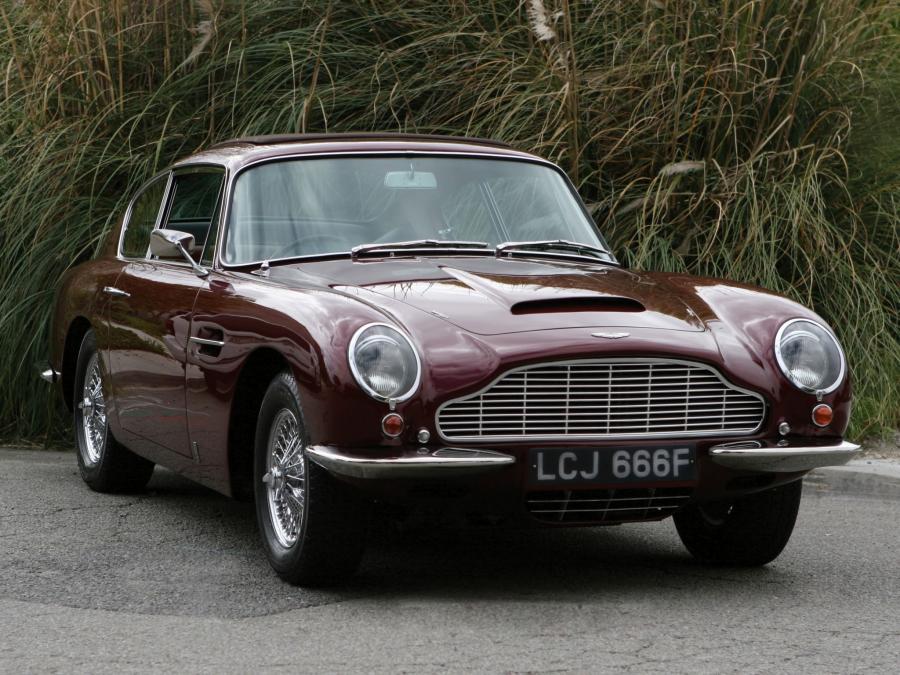  Aston Martin DB6 1965 года  (UK) (фото 1 из 26)